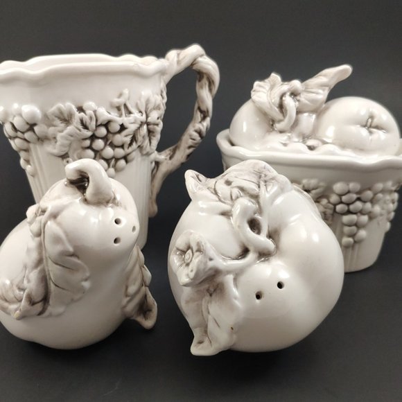 Bella Casa Ganz 3D Ceramic Fall Fruit Sugar Creamer and Shakers - Picture 14 of 16